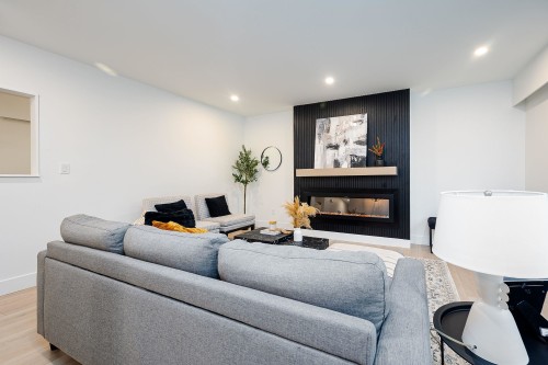 9831 Glenthorne Drive, Richmond, BC 