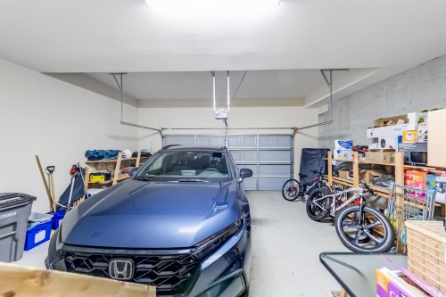 888 58Th Avenue W, Vancouver, BC 