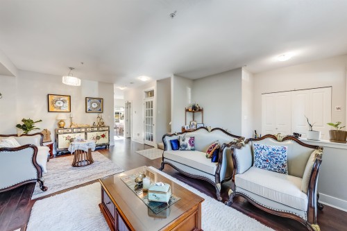 888 58Th Avenue W, Vancouver, BC 