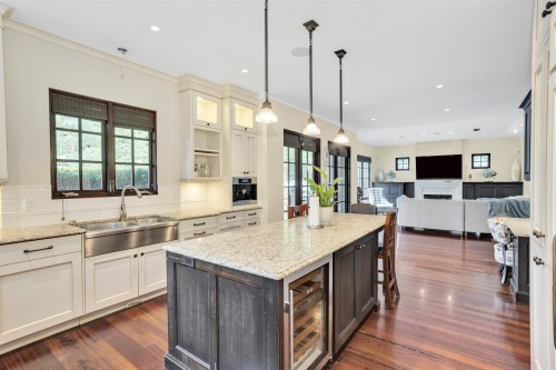 1807 Acadia Road, Vancouver, BC 