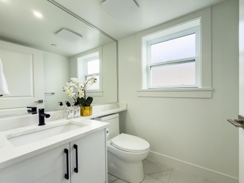 2174 46Th Avenue E, Vancouver, BC 