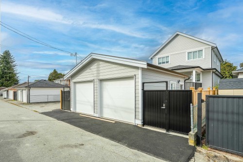 2174 46Th Avenue E, Vancouver, BC 
