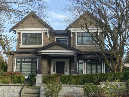 2069 28Th Avenue W, Vancouver, BC 