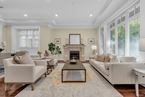 2069 28Th Avenue W, Vancouver, BC 