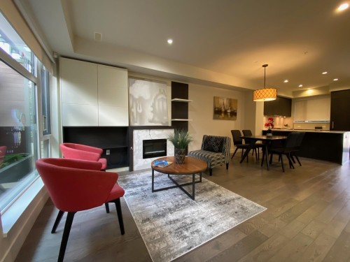 6098 Oak Street, Vancouver, BC 