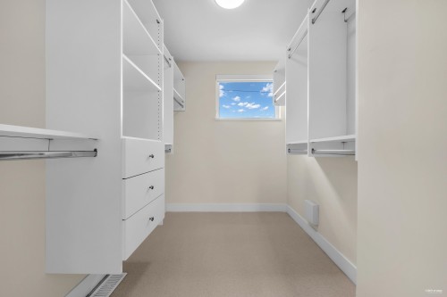 6098 Oak Street, Vancouver, BC 