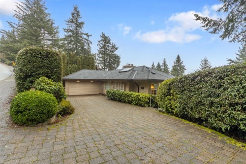 4856 Headland Drive  West Vancouver, BC V7W 2Z3