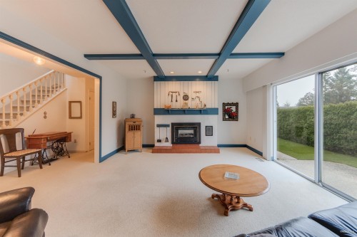 4856 Headland Drive, West Vancouver, BC 