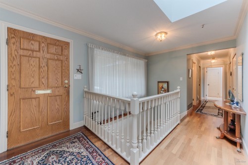 4856 Headland Drive, West Vancouver, BC 