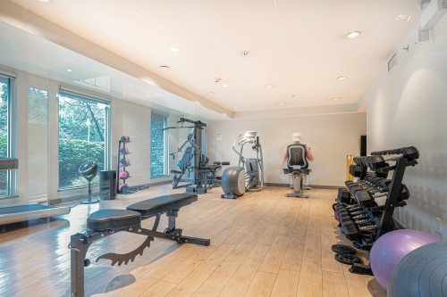 416-221 3Rd Street E, North Vancouver, BC 