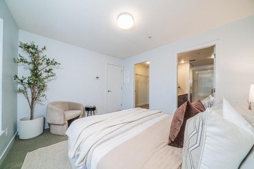 416-221 3Rd Street E, North Vancouver, BC 