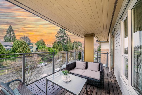 416-221 3Rd Street E, North Vancouver, BC 