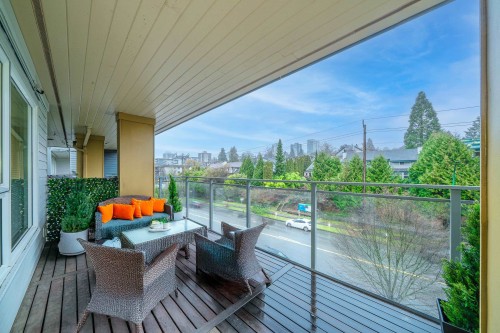 416-221 3Rd Street E, North Vancouver, BC 