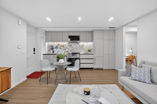 3546 35Th Avenue W, Vancouver, BC 