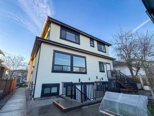 5626 Elizabeth Street, Vancouver, BC 