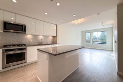 121-2651 Library Lane  North Vancouver, BC V7J 1S1