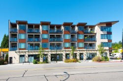 207-1633 Tatlow Avenue  North Vancouver, BC V7P 1V3