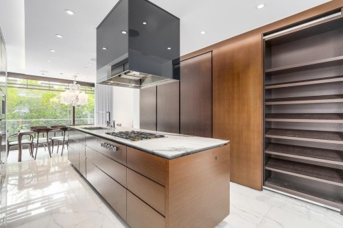 3315 38Th Avenue W, Vancouver, BC 