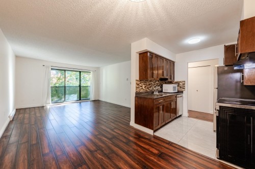 310-1210 Pacific Street, Coquitlam, BC 