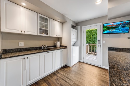 4145 Ripple Road, West Vancouver, BC 