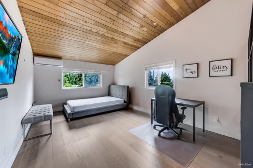 4145 Ripple Road, West Vancouver, BC 