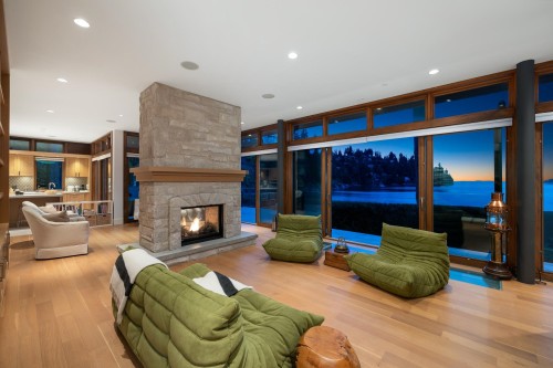 6780 Batchelor Bay Place, West Vancouver, BC 