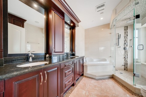 6633 Neal Street, Vancouver, BC 