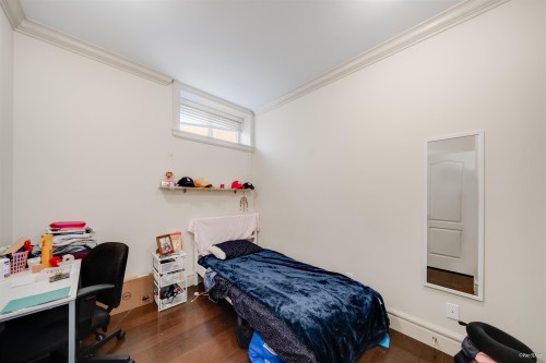 6633 Neal Street, Vancouver, BC 