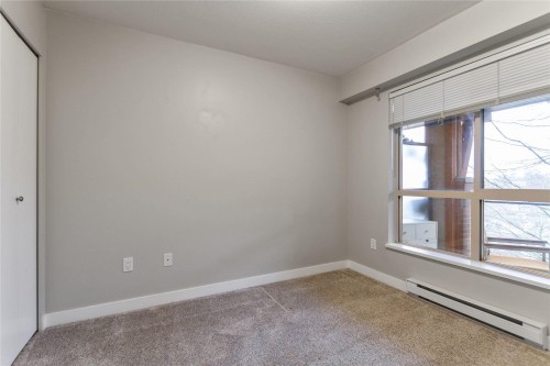 310-1633 Mackay Avenue, North Vancouver, BC 