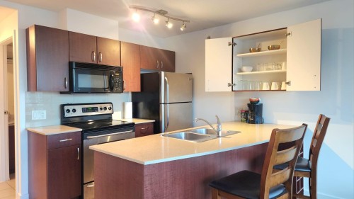 610 Granville Street, Vancouver, BC 