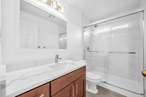 62 63Rd Avenue W, Vancouver, BC 