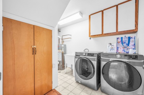 62 63Rd Avenue W, Vancouver, BC 