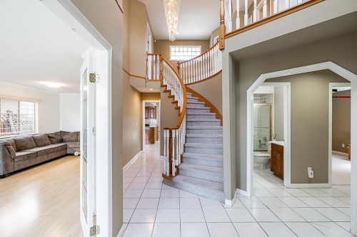 10288 Hall Avenue, Richmond, BC 