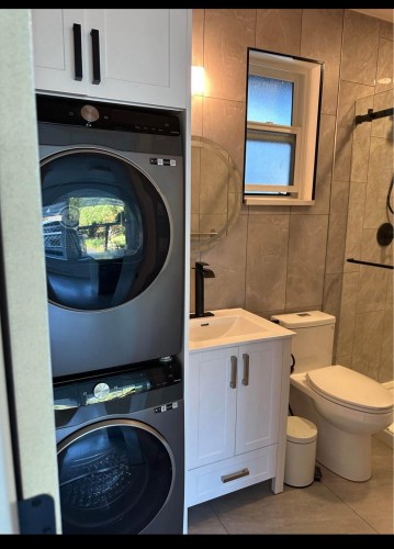 2626 Spuraway Avenue, Coquitlam, BC 