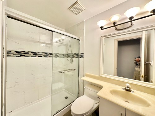 883 52Nd Avenue W, Vancouver, BC 