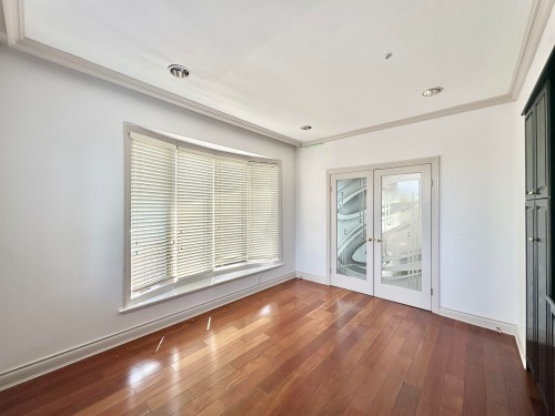 883 52Nd Avenue W, Vancouver, BC 