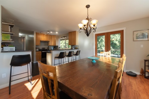 7862 Eagle Drive, Halfmoon Bay, BC 