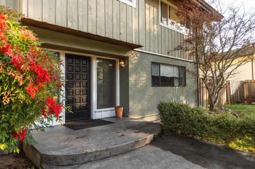 7862 Eagle Drive, Halfmoon Bay, BC 