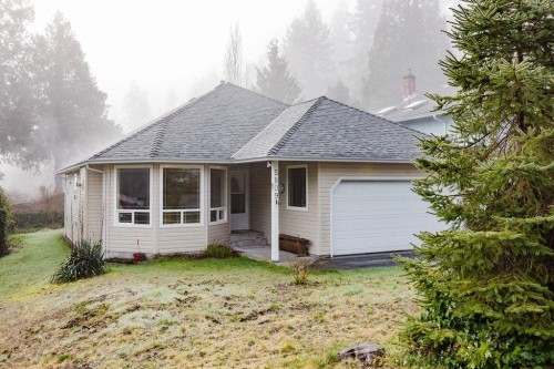 5809 Anchor Road, Sechelt, BC 