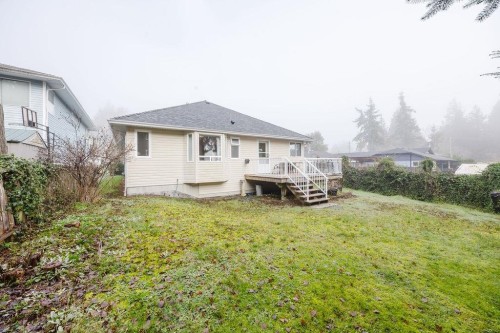 5809 Anchor Road, Sechelt, BC 