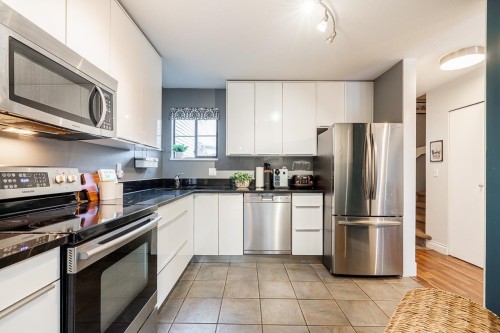 29-98 Begin Street  Coquitlam, BC V3K 6M9