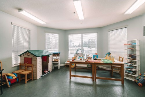 402-2995 Princess Crescent, Coquitlam, BC 