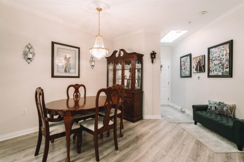 402-2995 Princess Crescent, Coquitlam, BC 