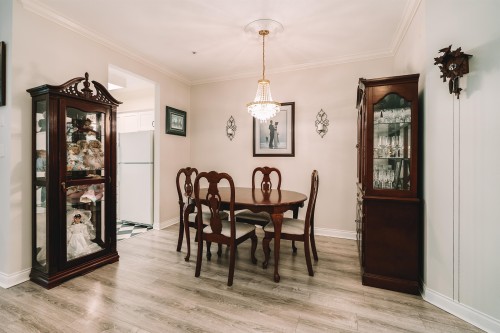 402-2995 Princess Crescent, Coquitlam, BC 