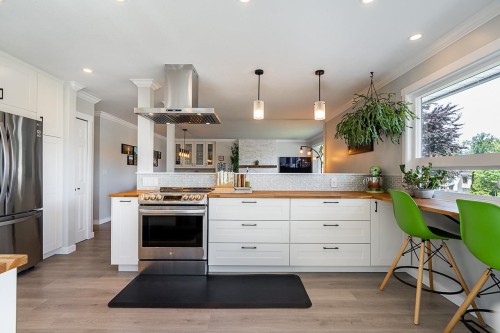 22534 Kendrick Loop, Maple Ridge, BC 