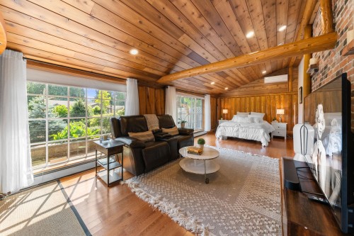 2540 Boswell Avenue, North Vancouver, BC 