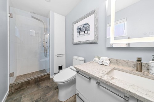 2540 Boswell Avenue, North Vancouver, BC 