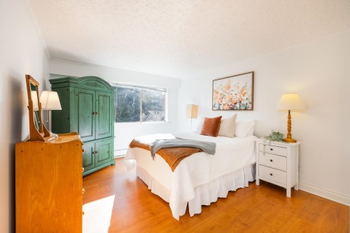 1226-235 Keith Road, West Vancouver, BC 