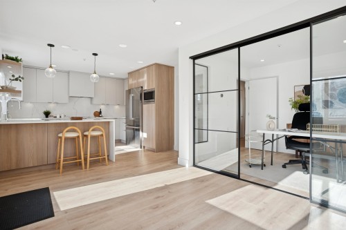 2168 8Th Avenue E, Vancouver, BC 