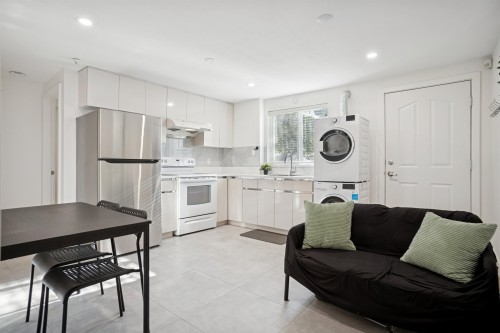 2168 8Th Avenue E, Vancouver, BC 